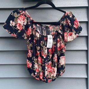 Abercrombie & Fitch Crop Top